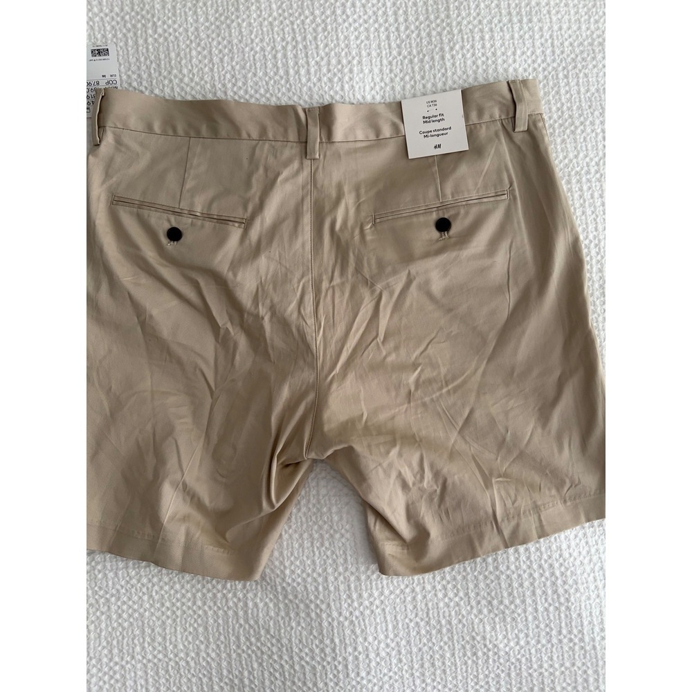 HM Mens Regular Fit Chino Shorts Beige Khaki Mid Length Size 36 NWT - Picture 2 of 4
